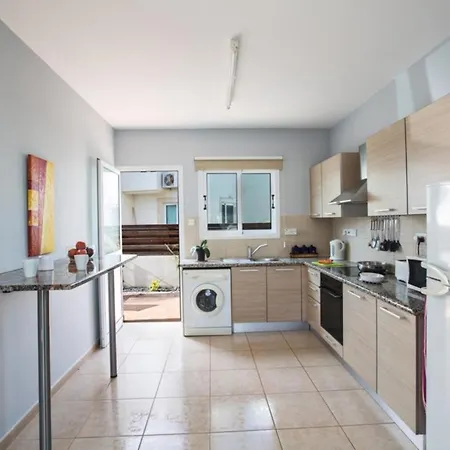 빌라 You Will Love This Luxury 3 Bedroom Holiday Villa In Pernera With Private Pool, Pernera Villa 1246 *